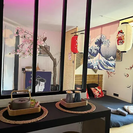 아파트 Suite Samourai - Balneo - 10 Min De La Plage Saint-Raphaël