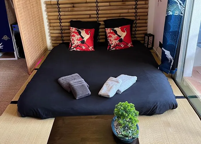 Suite Samourai - Balneo - 10 Min De La Plage Διαμέρισμα Saint-Raphaël