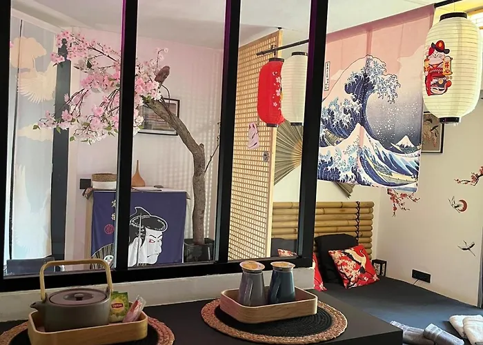 Διαμέρισμα Suite Samourai - Balneo - 10 Min De La Plage Saint-Raphaël