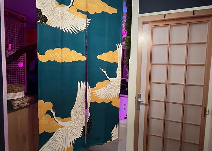 아파트 Suite Samourai - Balneo - 10 Min De La Plage Saint-Raphaël